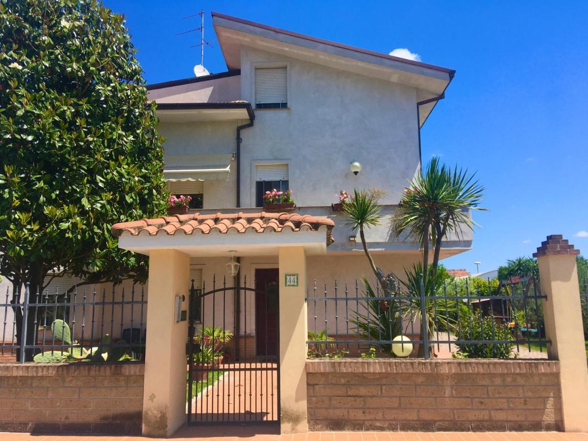 A Casa Di Tati Bed & Breakfast Civitanova Marche Exterior photo