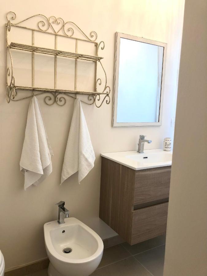 A Casa Di Tati Bed & Breakfast Civitanova Marche Exterior photo